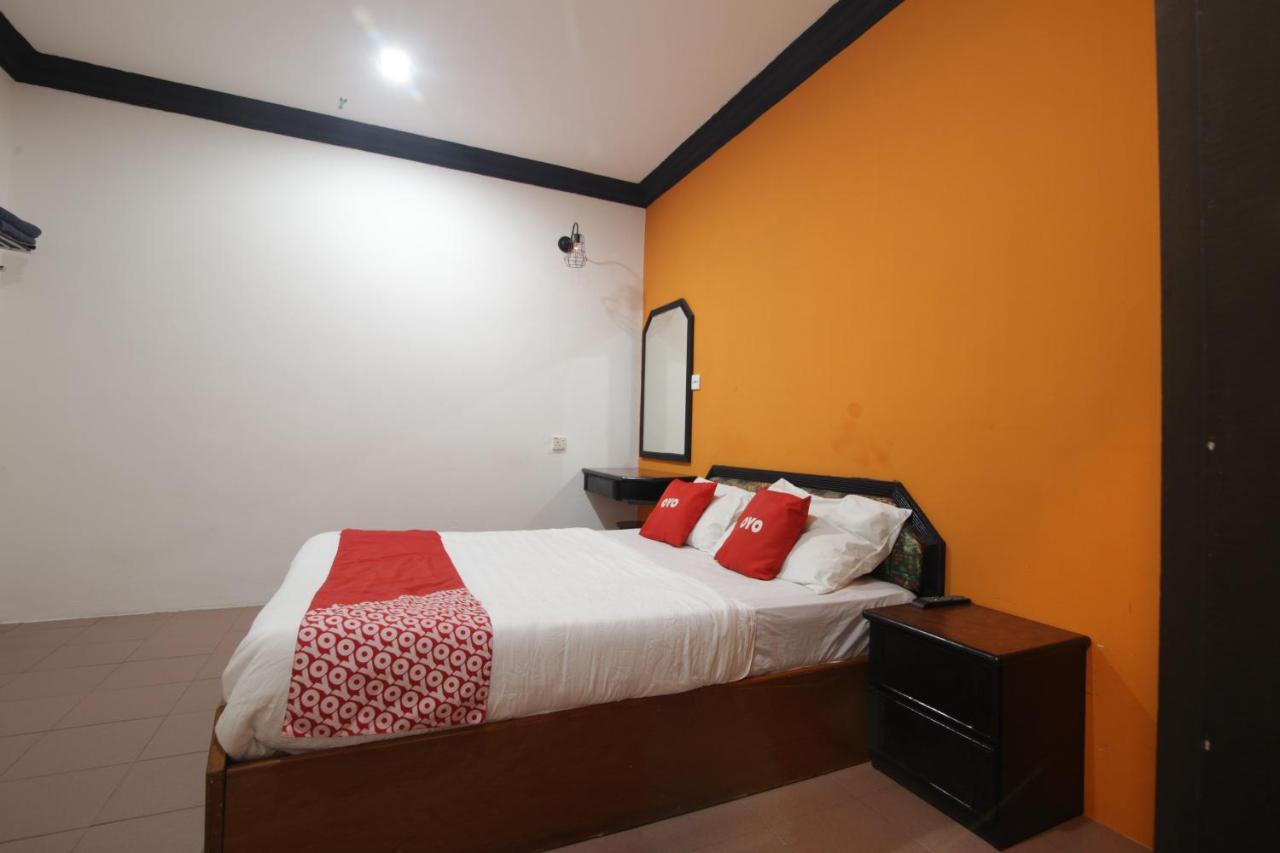 G City Hotel Teluk Intan Exterior foto