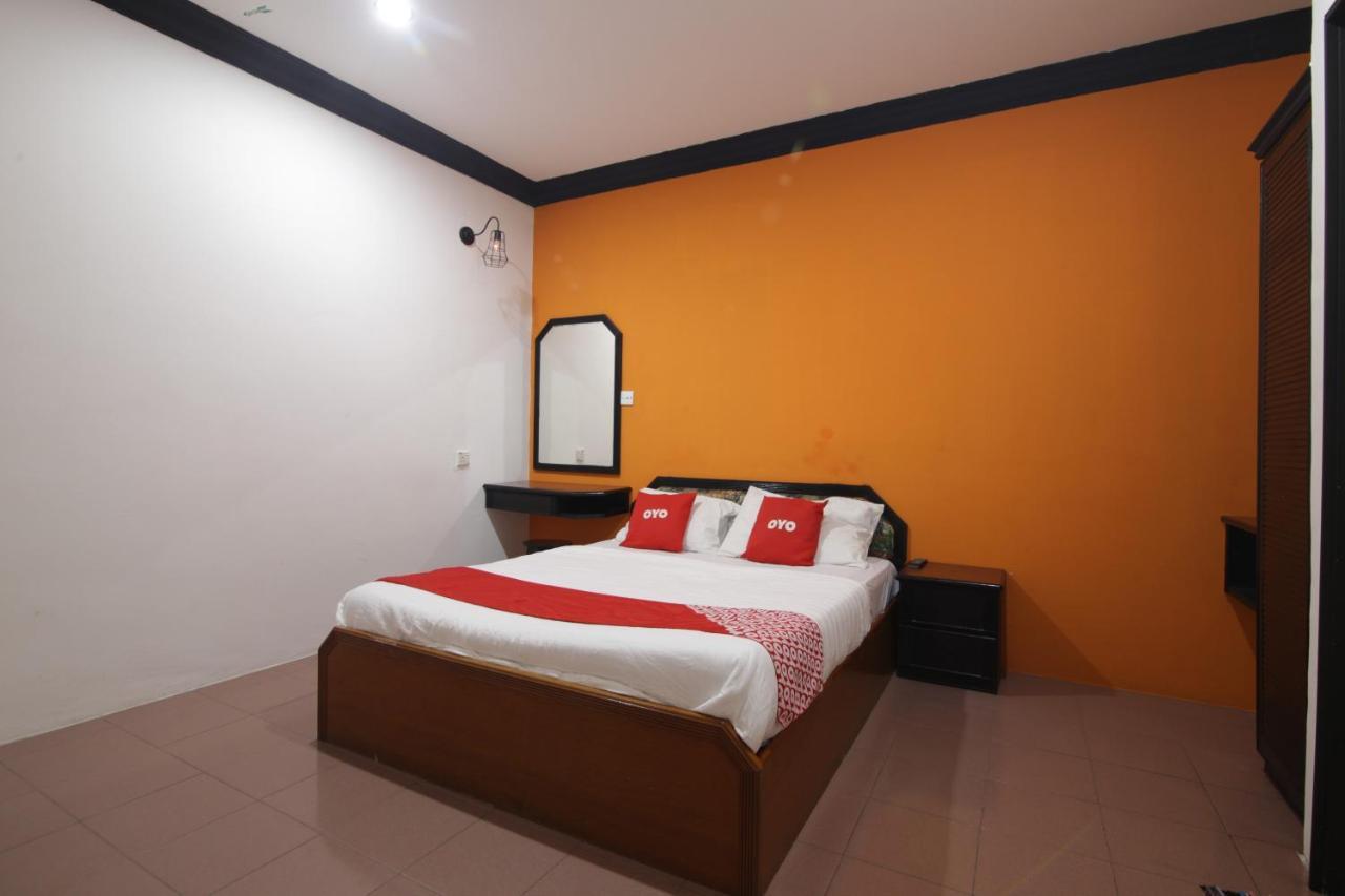 G City Hotel Teluk Intan Exterior foto